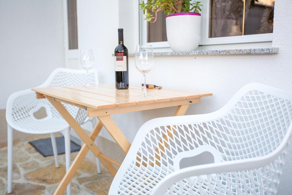 Isolana Apartment Izola Exterior photo